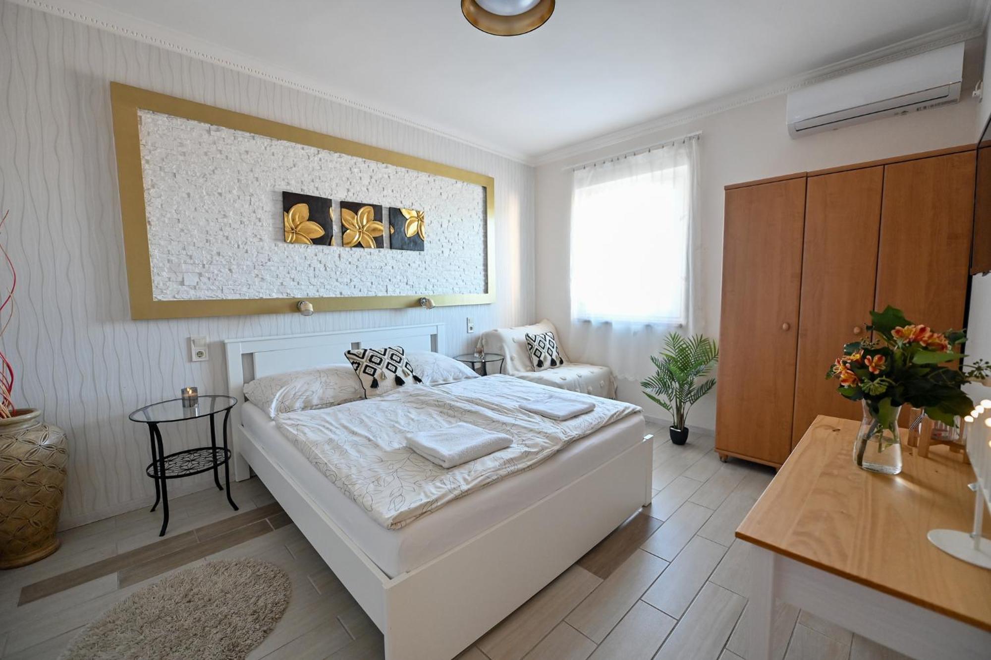 Bellavista 1 Apartman Eger Exterior photo